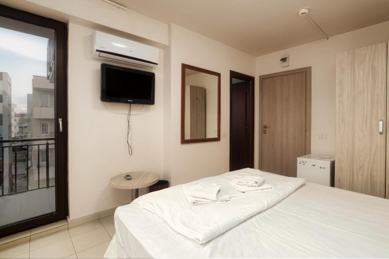 Hotel Cochet Constanţa Esterno foto